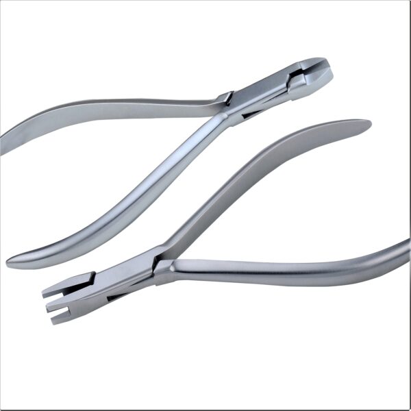 Torquing Set of Pliers - Image 2
